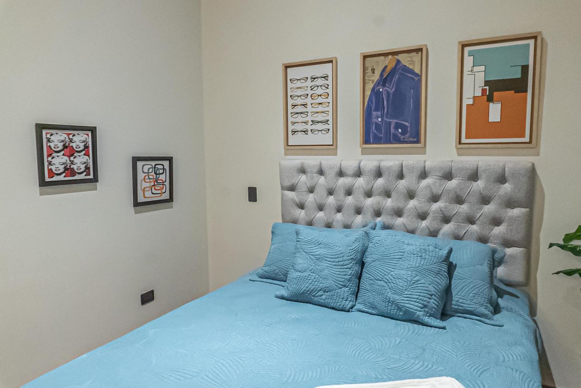 Royal Living Poblado Aparthotel Medellin Exterior photo